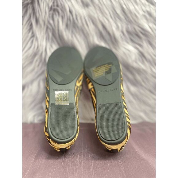 MICHAEL Michael Kors Women's Sutton Moccasin Flat Loafers - Butterscotch 6.5M - Picture 5 of 8